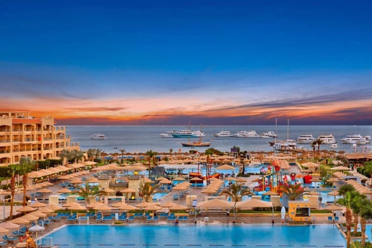 Things to Do in Hurghada: From Red Sea Wonders to Desert Magic